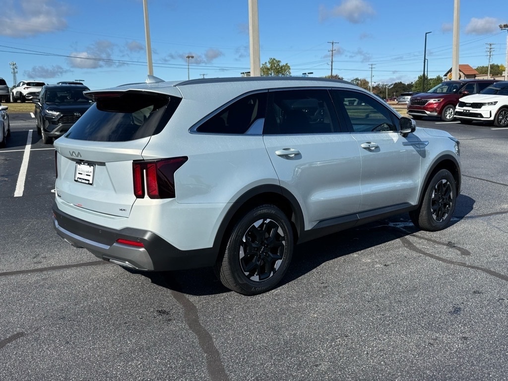 New 2026 Kia Sorento S SUV