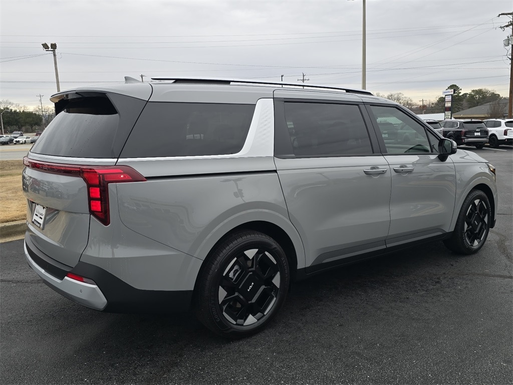 New 2026 Kia Carnival EX Van Passenger Van