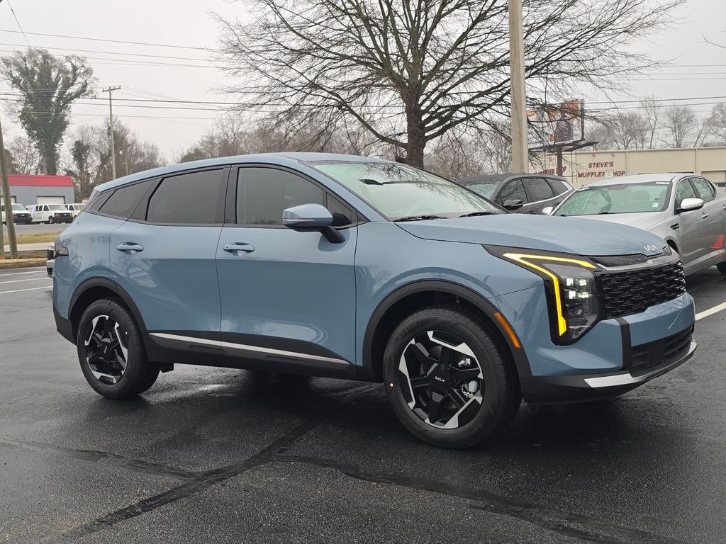 New 2026 Kia Sportage Hybrid S SUV