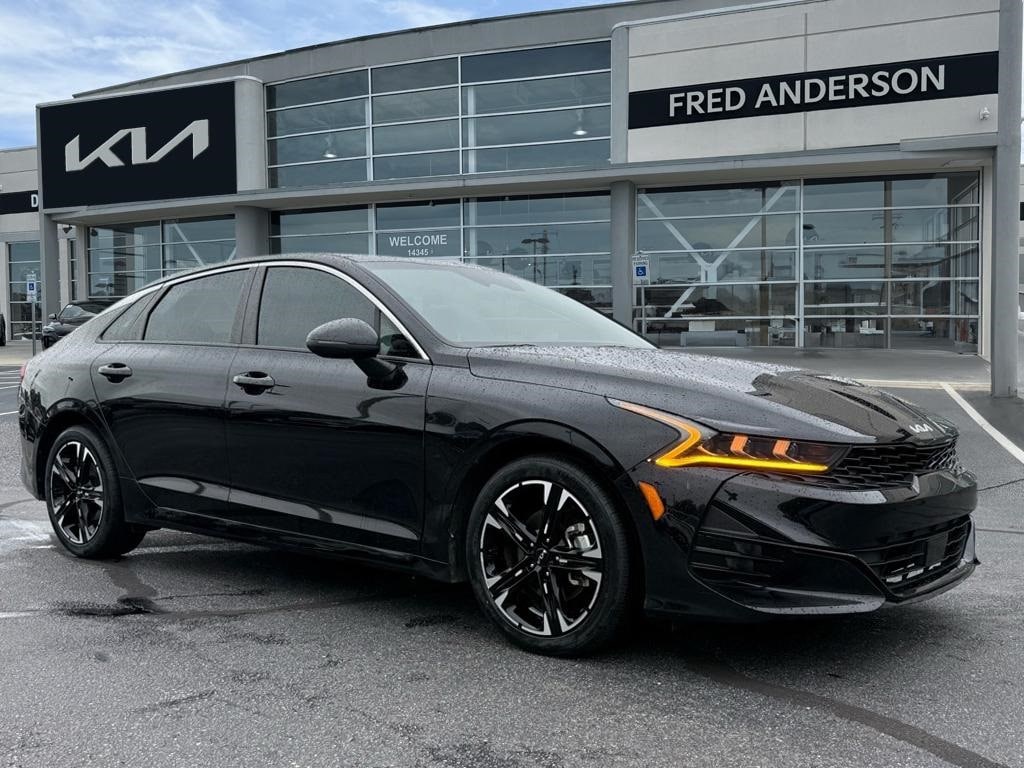2024 Kia K5 GT-Line