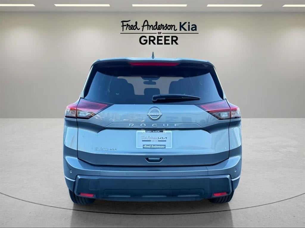 Used 2024 Nissan Rogue S SUV