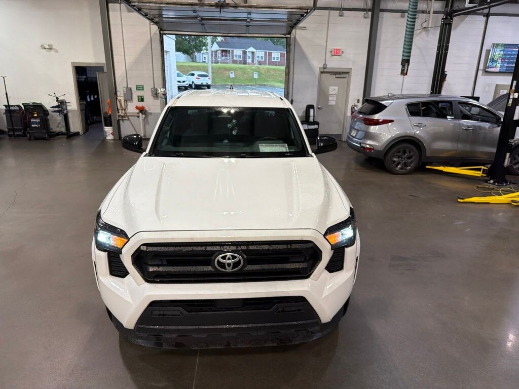 Used 2025 Toyota Tacoma SR Truck