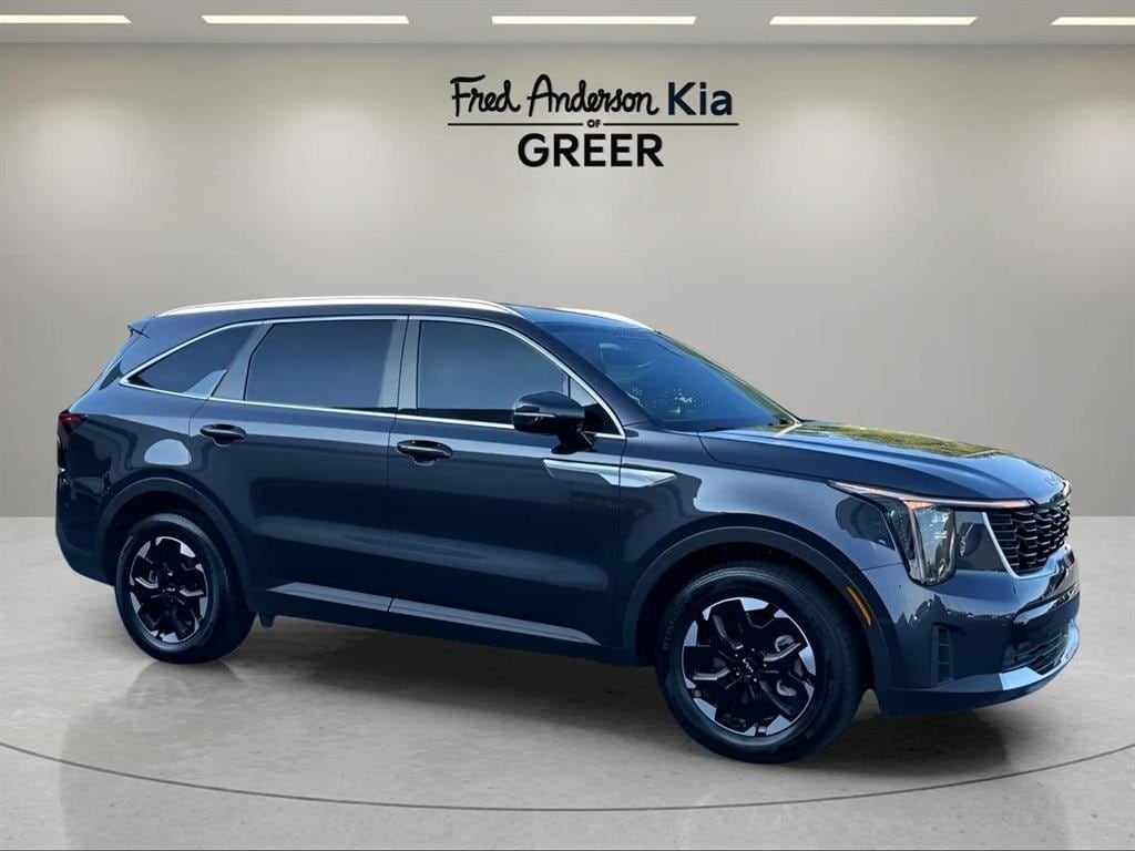 Certified 2025 Kia Sorento S SUV