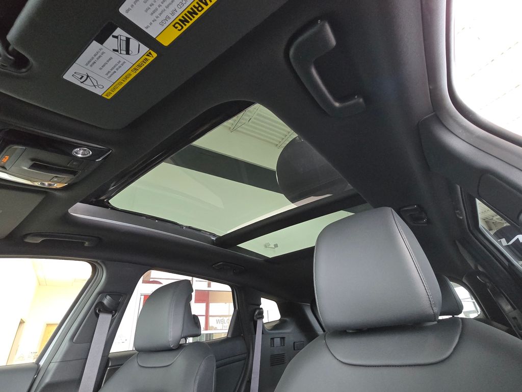 2026 Kia Sportage X-Line Hybrid - Photo 13