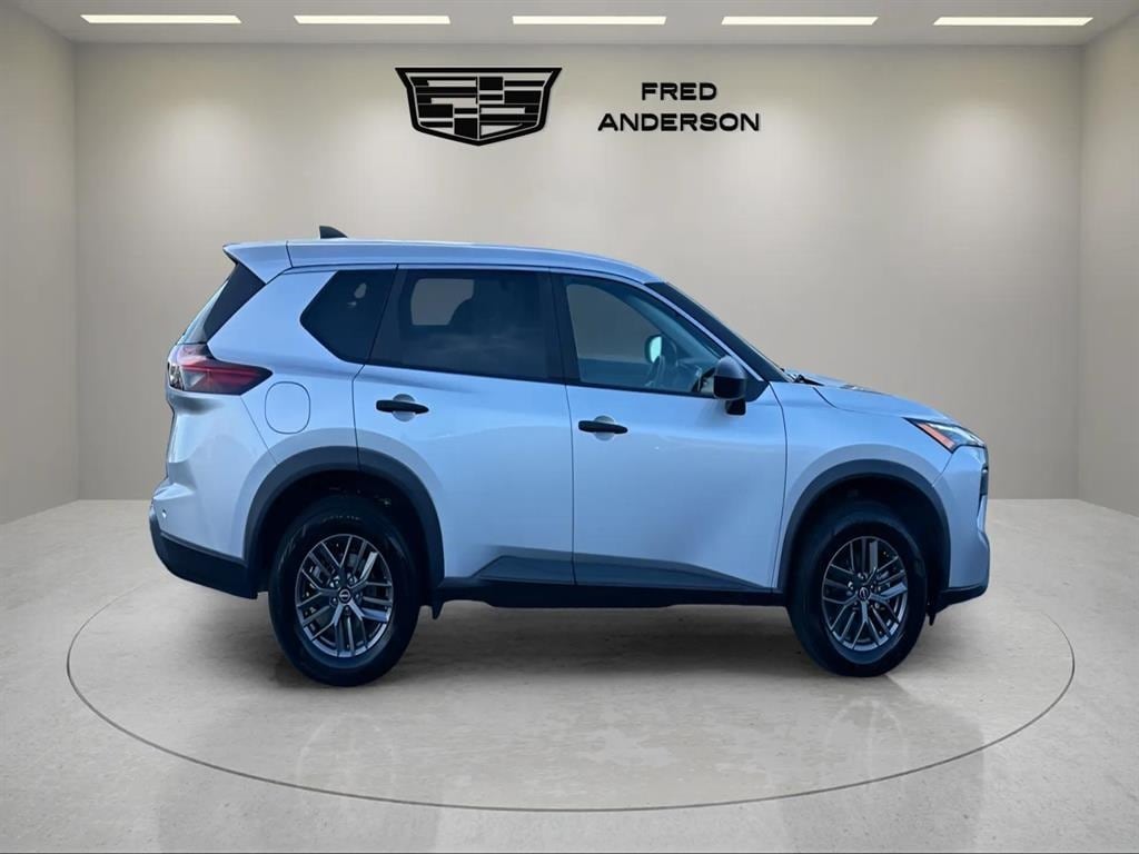 Used 2024 Nissan Rogue S SUV