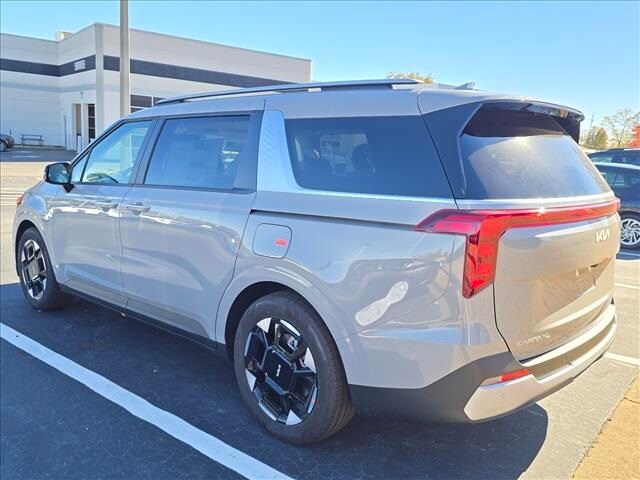 2026 Kia Carnival EX photo 4