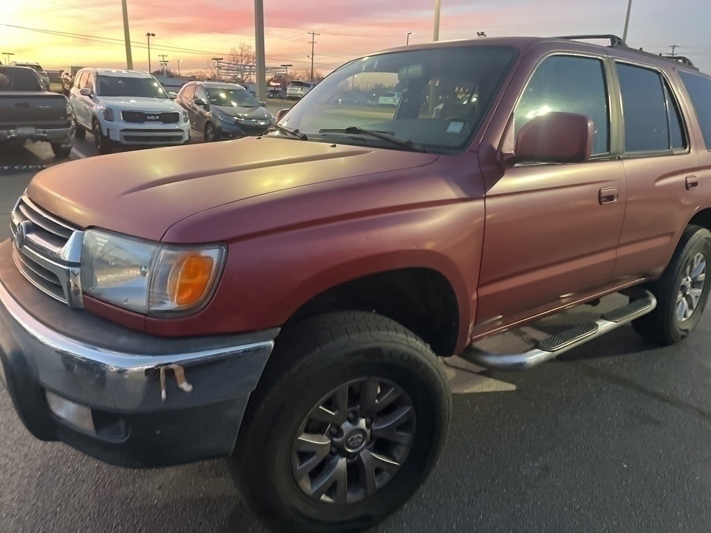 2002 Toyota 4Runner SR5's photo