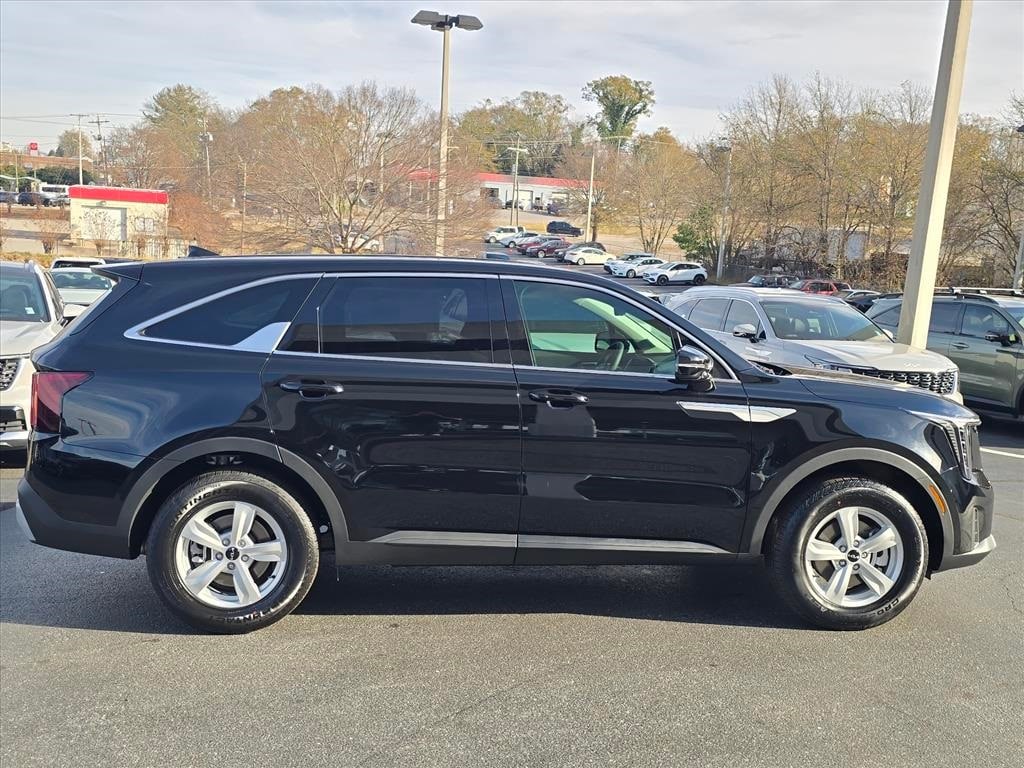 New 2026 Kia Sorento LX SUV