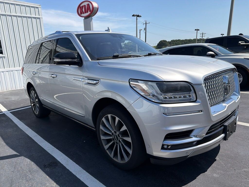 Used 2018 Lincoln Navigator Select SUV