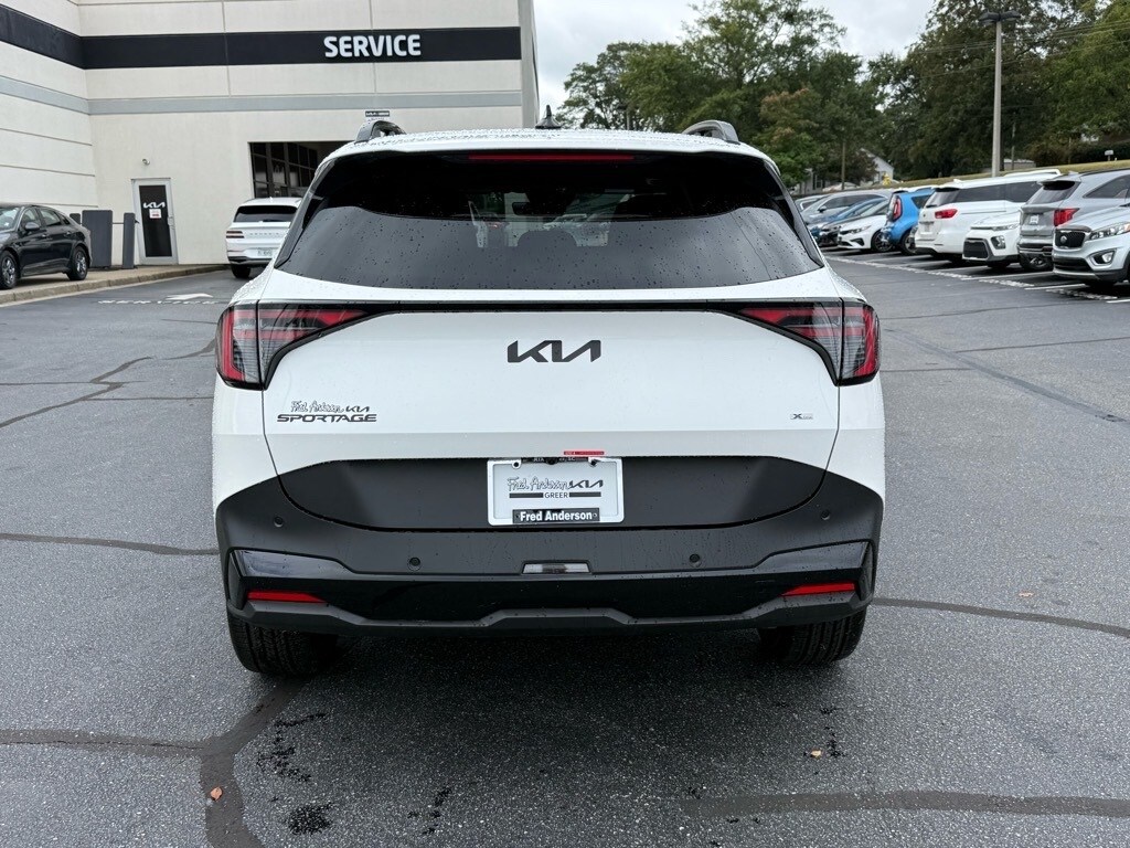 2026 Kia Sportage Hybrid EX photo 3