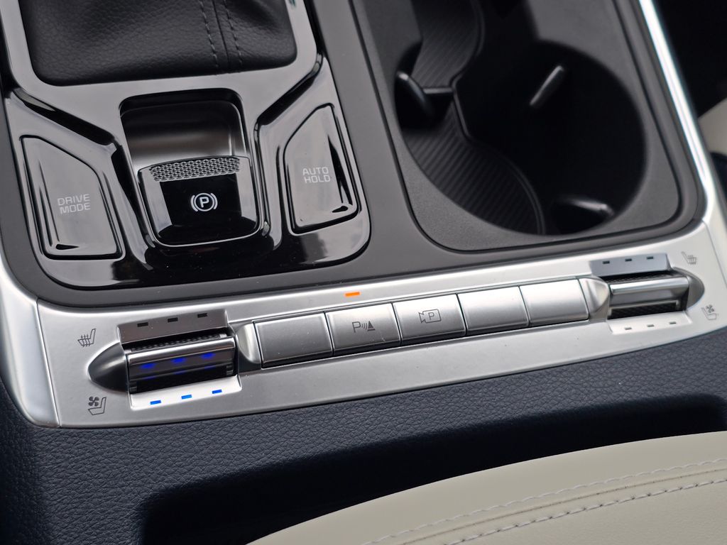 2026 Kia Carnival SX - Photo 15