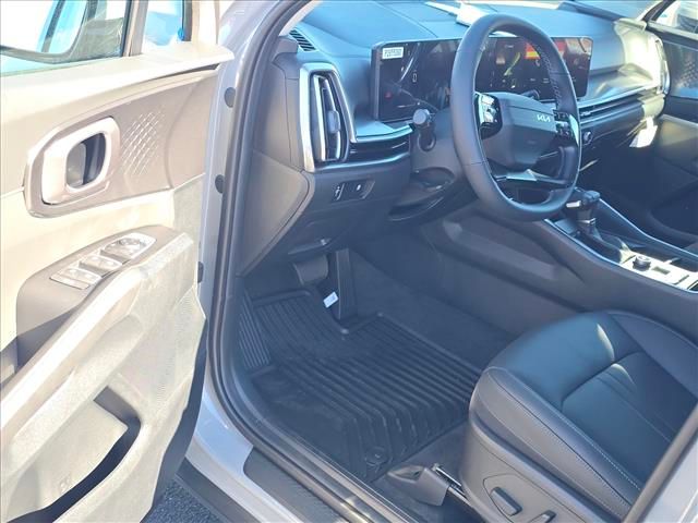 2026 Kia Sorento S - Photo 9