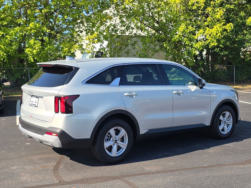 New 2026 Kia Sorento LX SUV