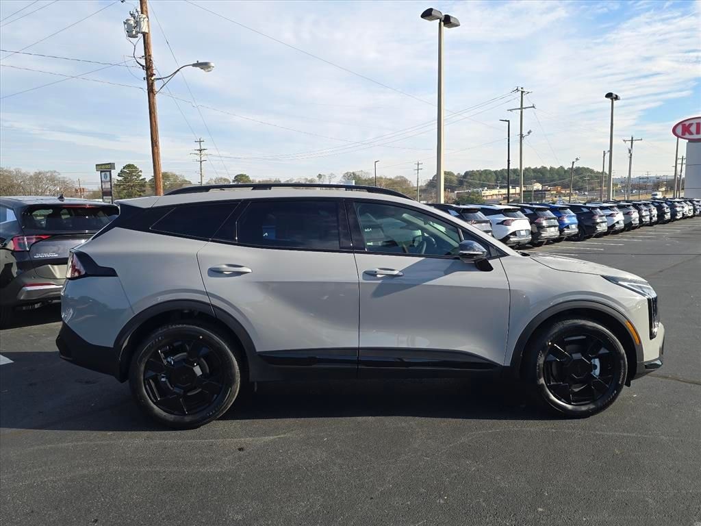 New 2026 Kia Sportage Hybrid X-Line SUV