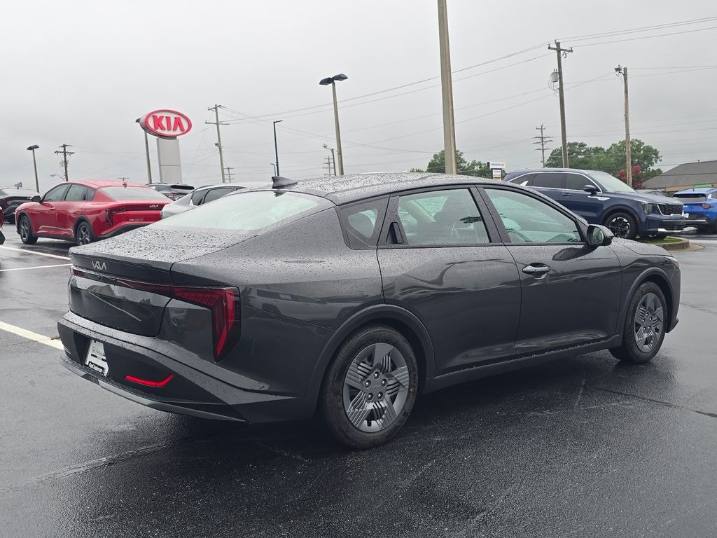 New 2026 Kia K4 LX Sedan