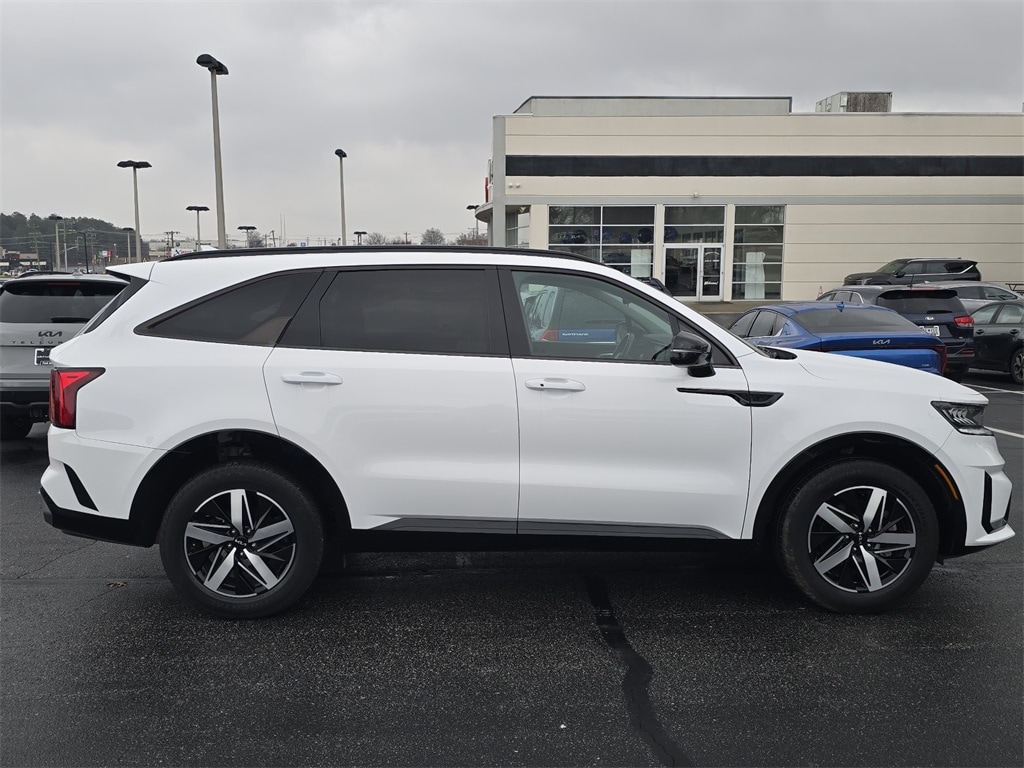 Used 2023 Kia Sorento S SUV