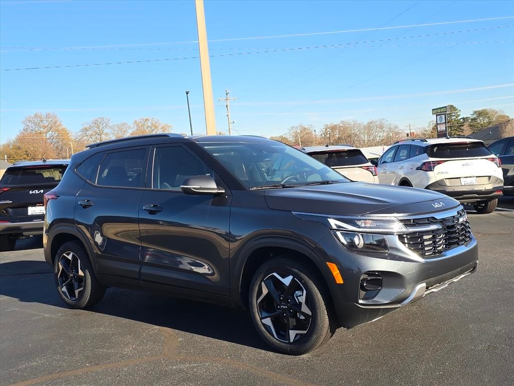 2026 Kia Seltos S's photo