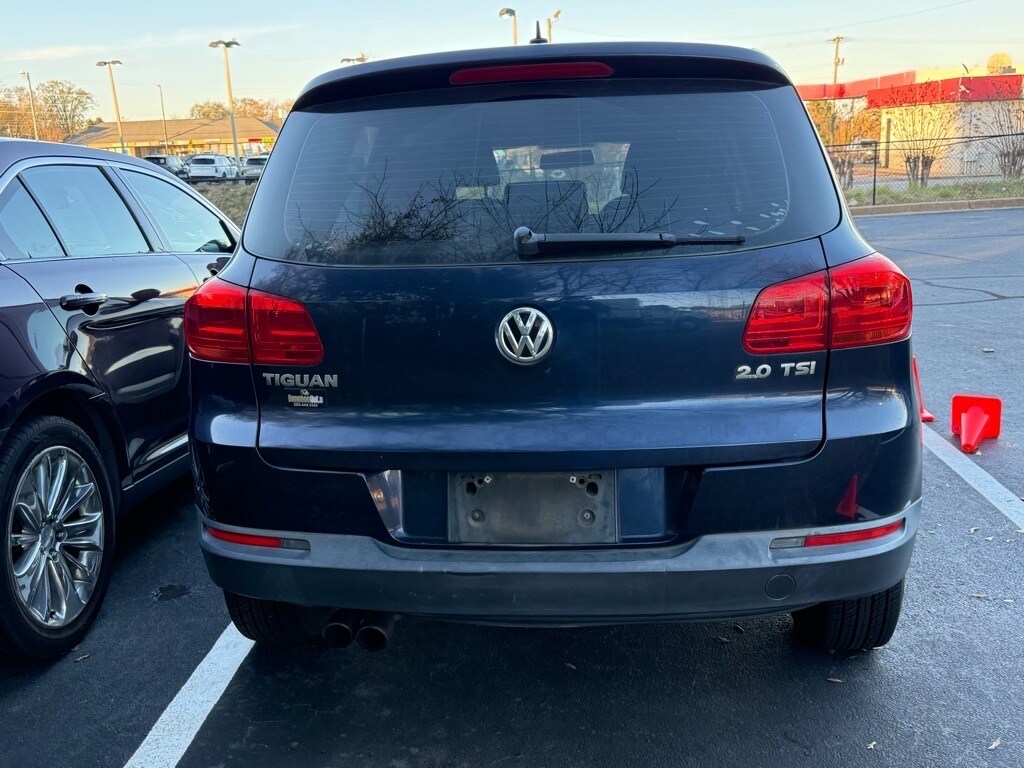 2013 Volkswagen Tiguan S photo 3