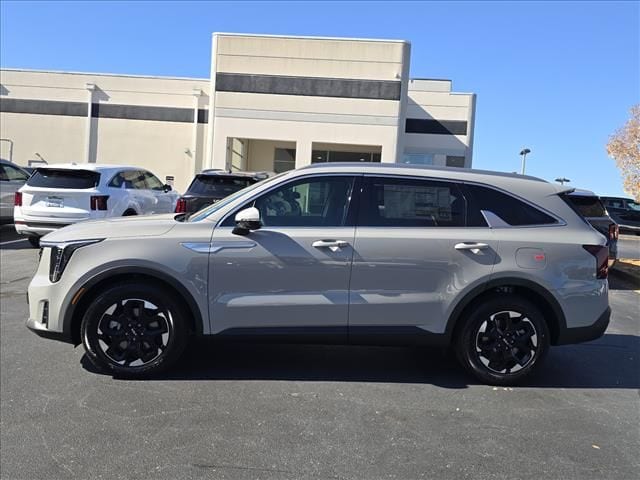2026 Kia Sorento S - Photo 6