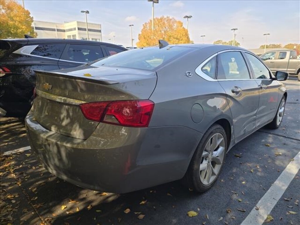 Used 2017 Chevrolet Impala LT w/1LT Sedan
