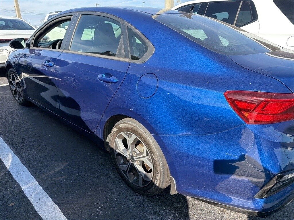 2020 Kia Forte LXS photo 3