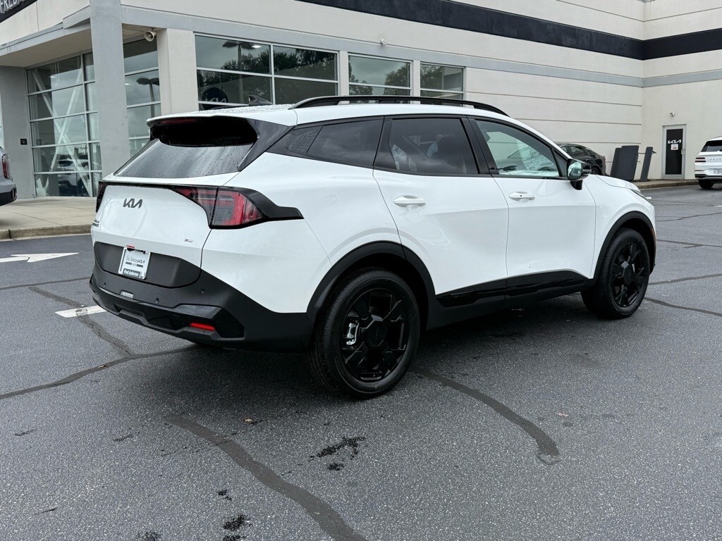 2026 Kia Sportage Hybrid EX photo 2