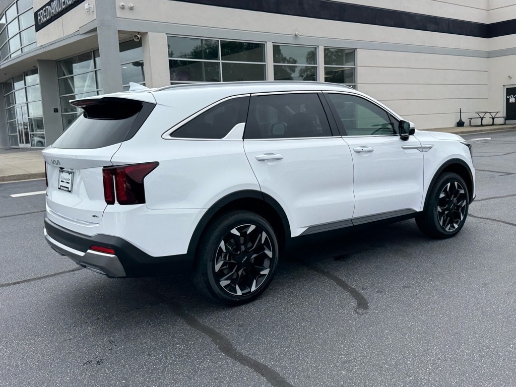 New 2026 Kia Sorento EX SUV