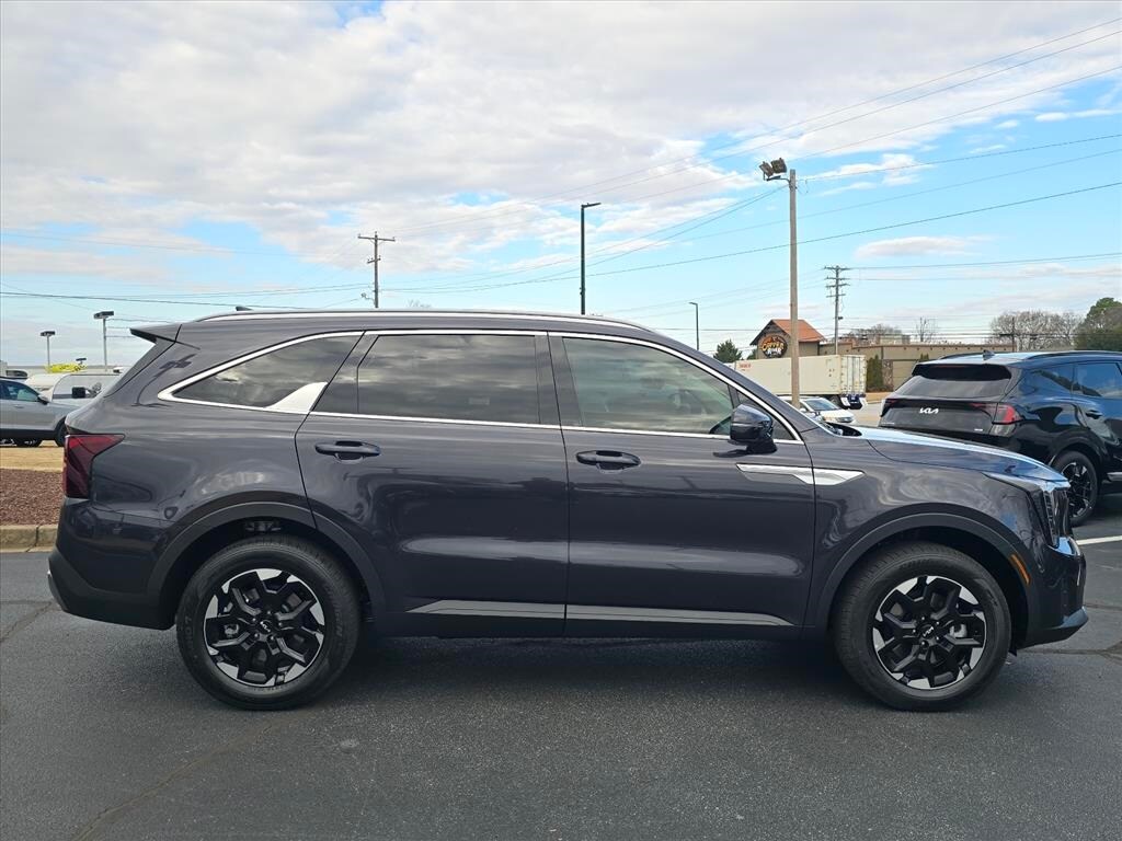New 2026 Kia Sorento S SUV