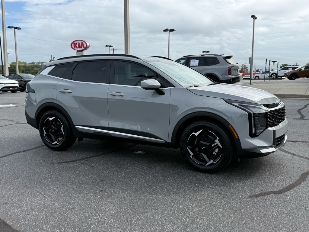 New 2026 Kia Sportage EX SUV