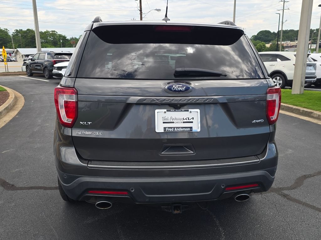 Used 2018 Ford Explorer XLT SUV