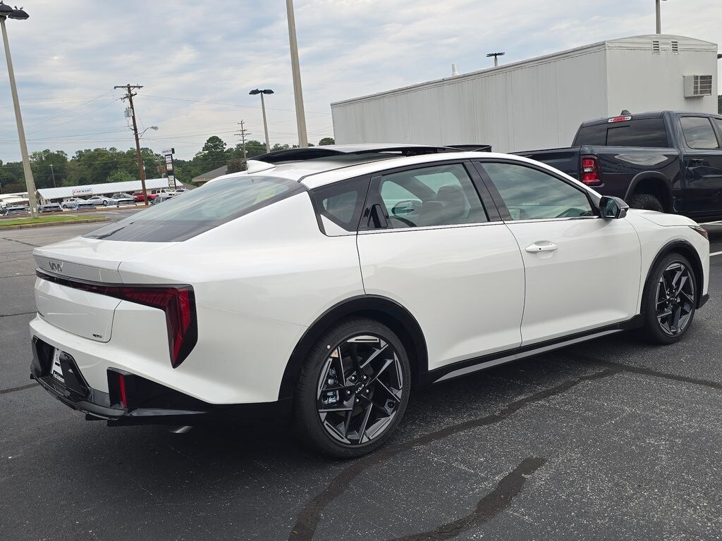 New 2026 Kia K4 GT-Line Sedan