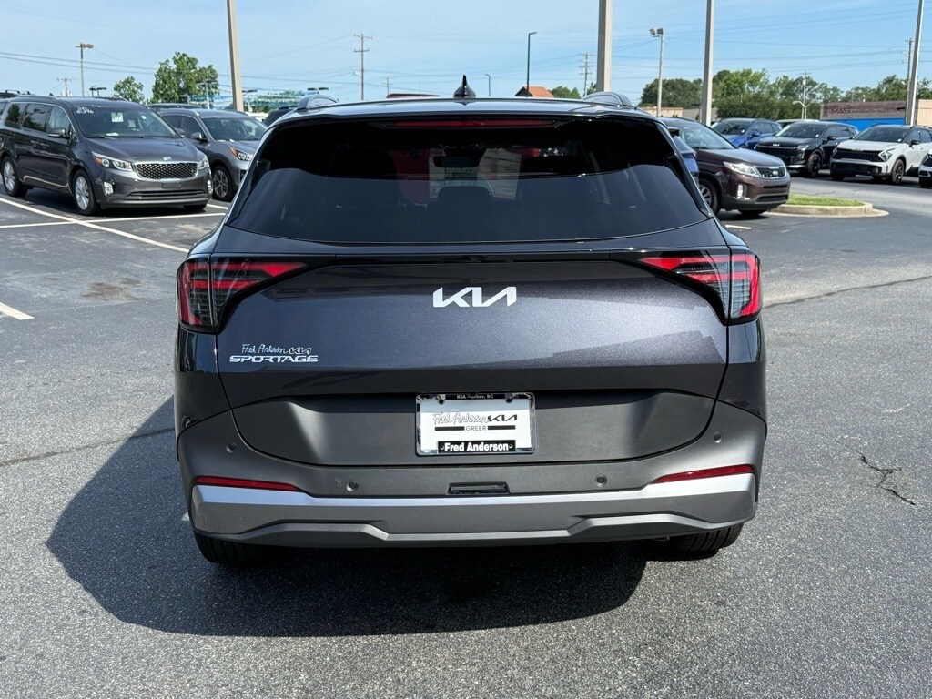 2026 Kia Sportage EX photo 4