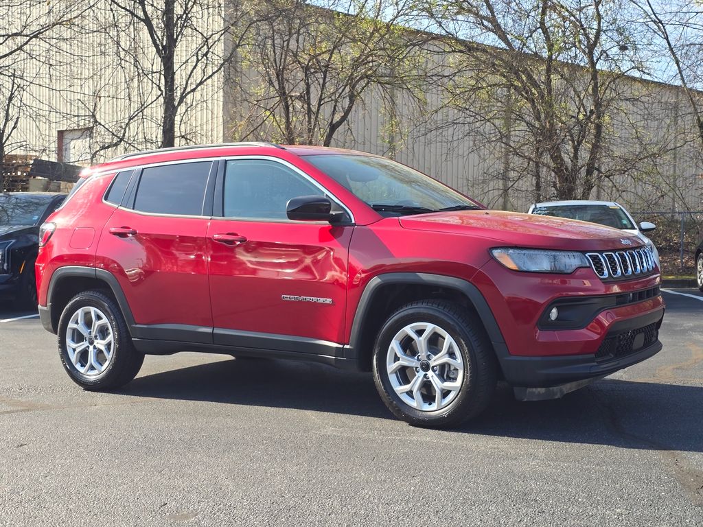 2025 Jeep Compass Latitude
