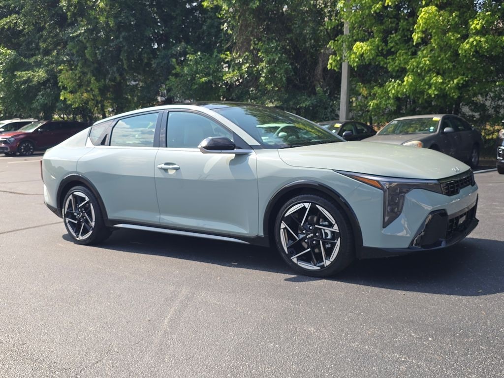 New 2026 Kia K4 GT-Line Sedan