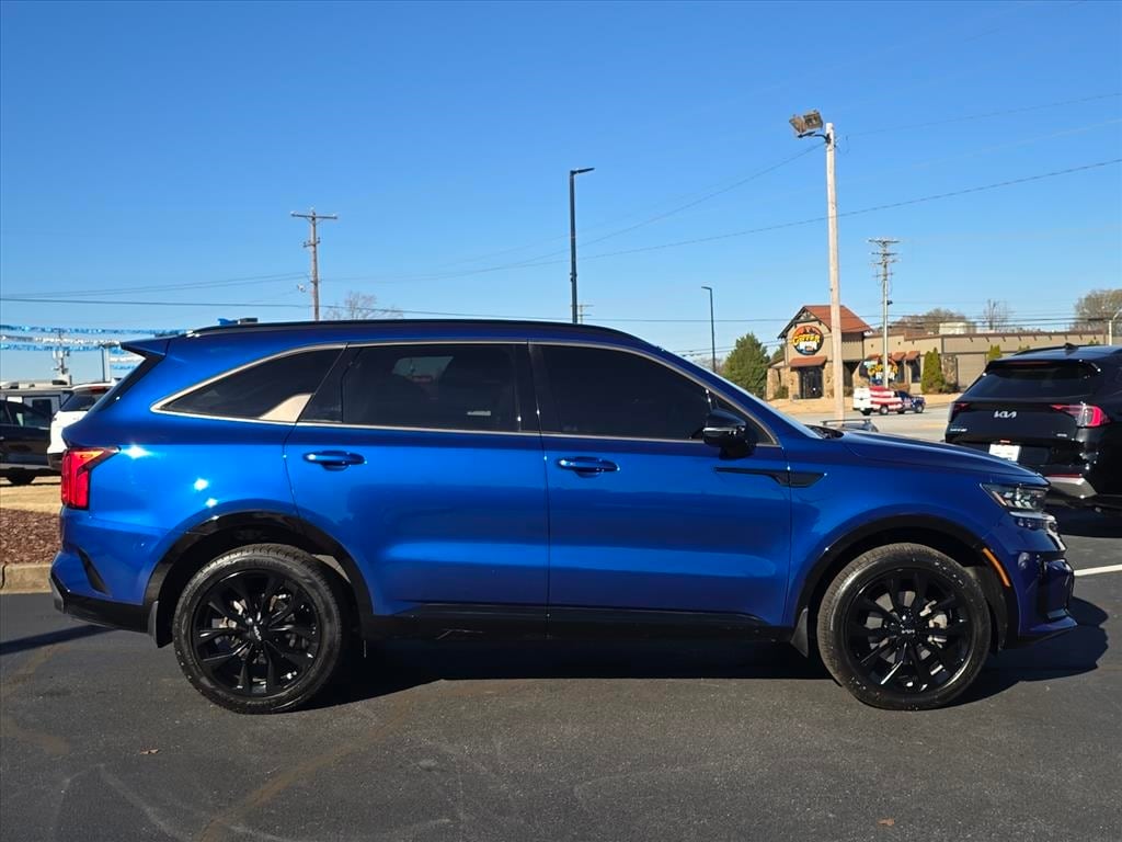 Used 2022 Kia Sorento SX SUV