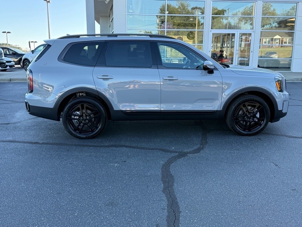 2025 Kia Telluride X-Line photo 2
