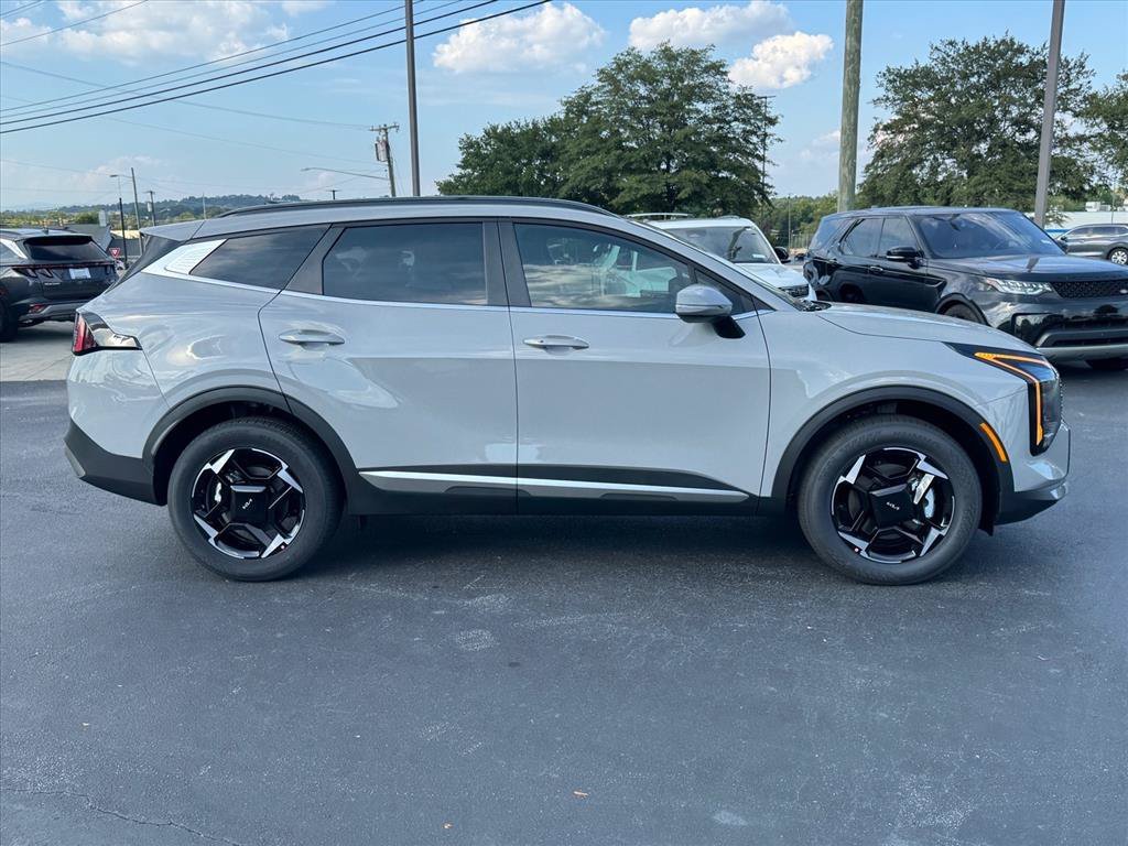 New 2027 Kia Sportage Hybrid EX SUV