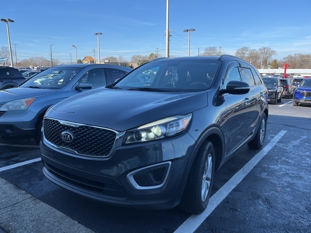 2018 Kia Sorento LX's photo