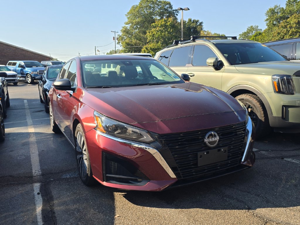 2025 Nissan Altima