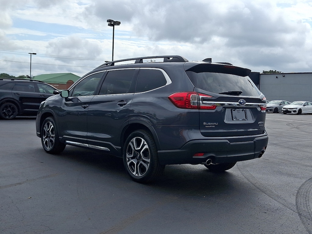 Used 2023 Subaru Ascent Limited 8-Passenger WAGON