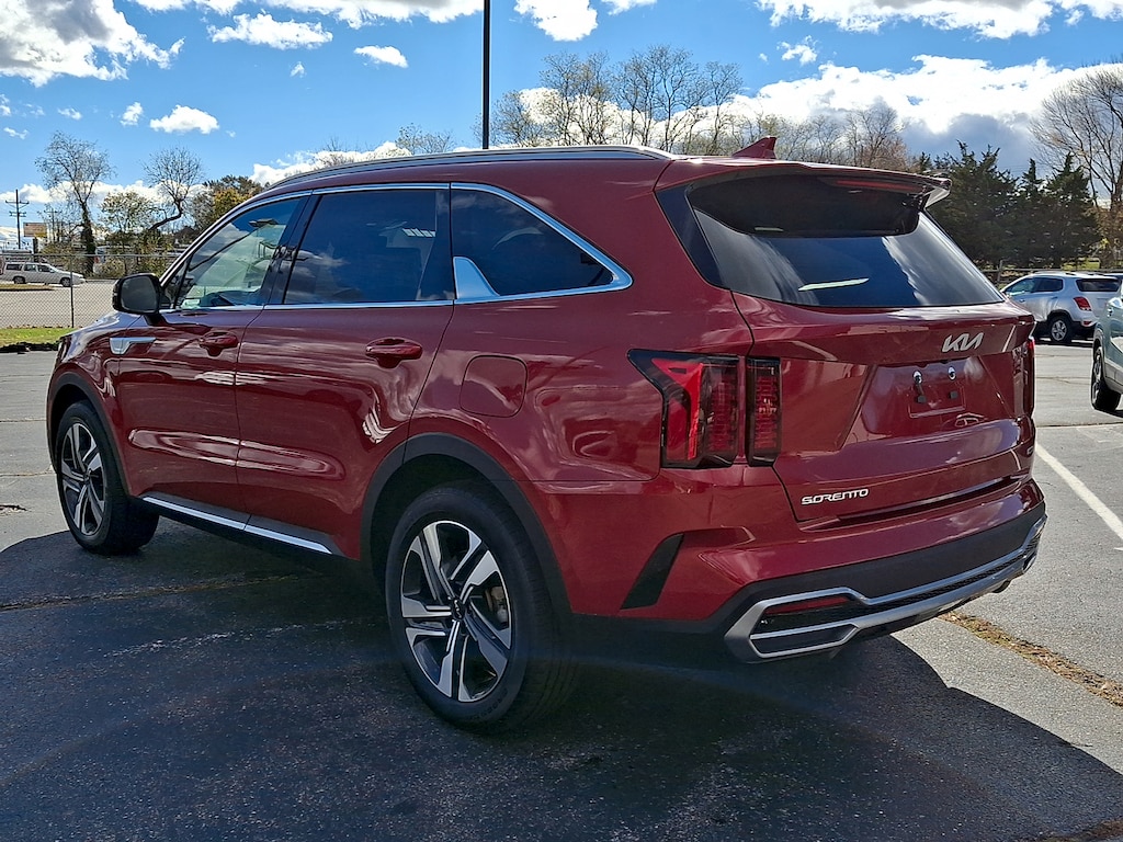 Used 2023 Kia Sorento Hybrid EX WAGON