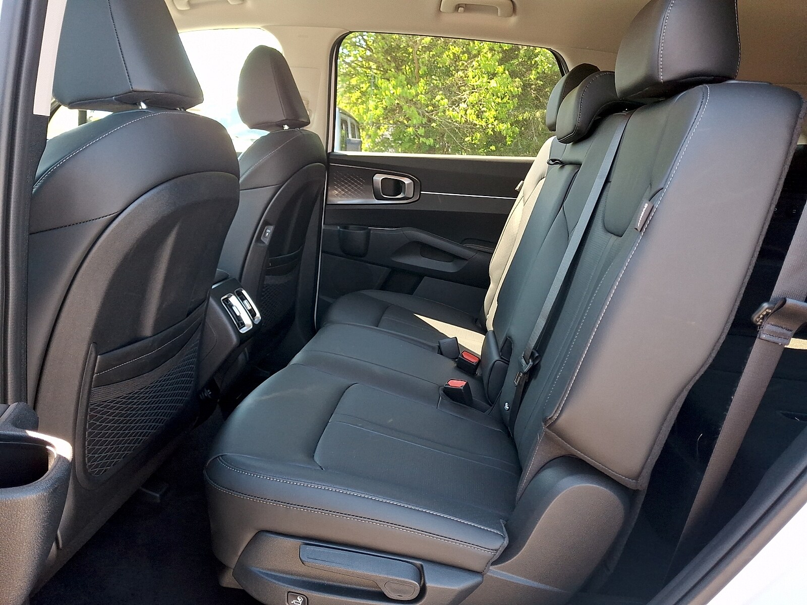 2026 Kia Sorento S - Photo 11