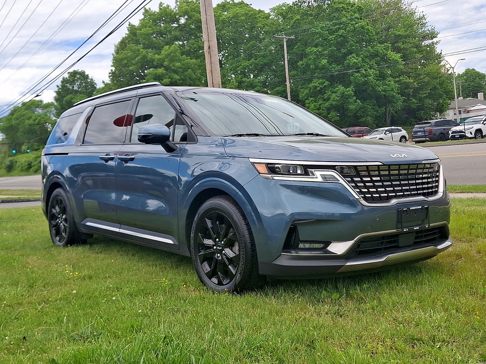 2024 Kia Sedona SX Prestige's photo