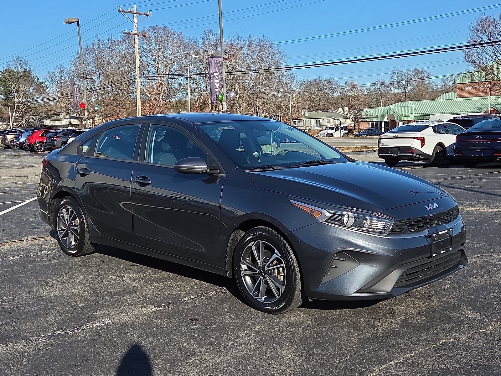 2022 Kia FORTE LXS's photo