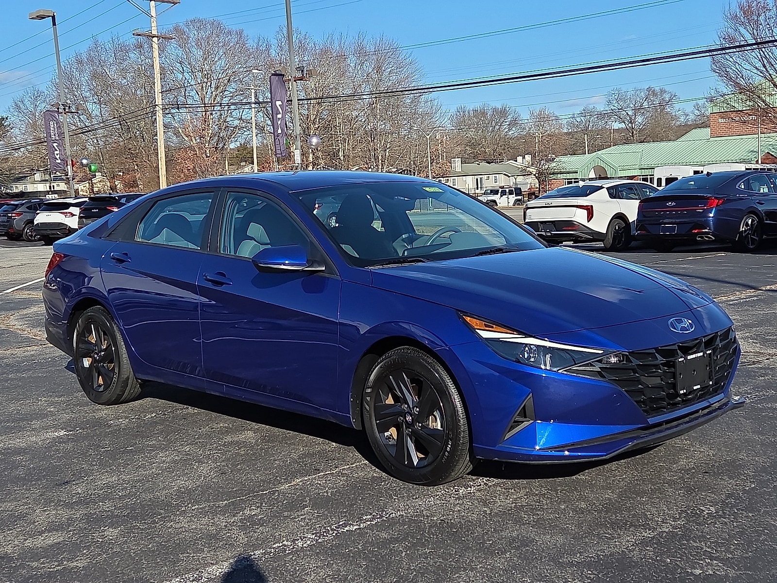 2023 Hyundai Elantra SEL's photo