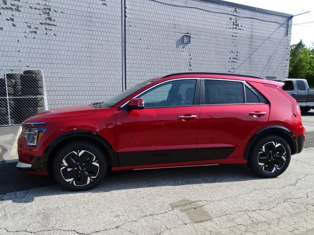 Certified 2023 Kia Niro Wave with VIN KNDCT3L17P5046531 for sale in Groton, CT