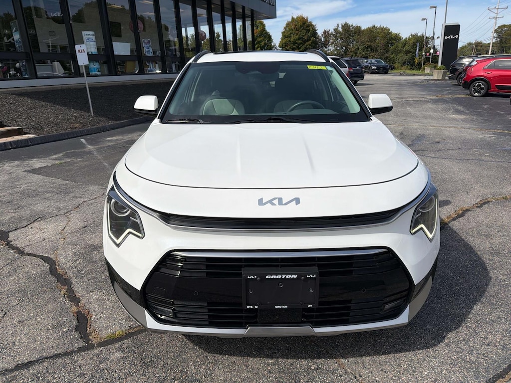 Used 2023 Kia Niro . Sport Utility