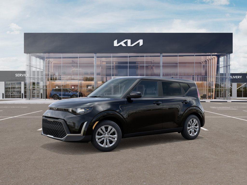 New 2025 Kia Soul LX Car