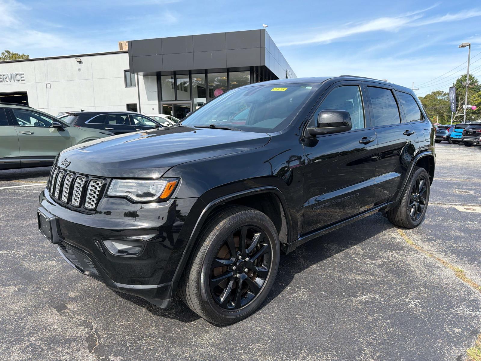 2022 Jeep Grand Cherokee WK Laredo X's photo