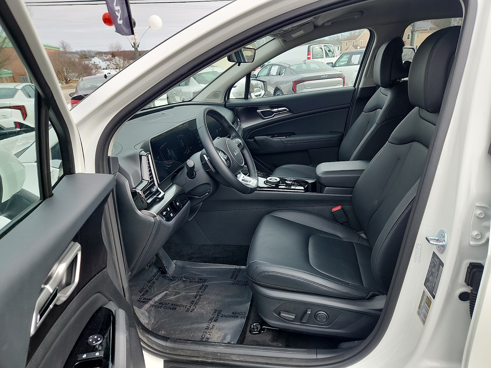 2025 Kia Sportage EX Hybrid - Photo 14